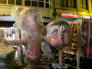 Falla San Vicente-Periodista Azzati.