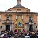 Imágenes & vídeo resumen de 'els milacres' de SanT VicenT Ferrer en altares de Valencia & premios de...